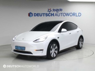 테슬라 모델 Y 롱 레인지