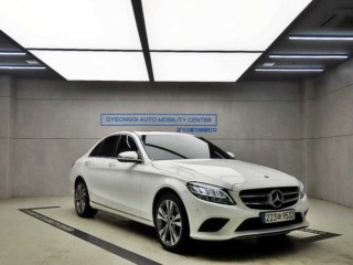 벤츠 C 클래스 C클래스 W205 C220 d 4MATIC