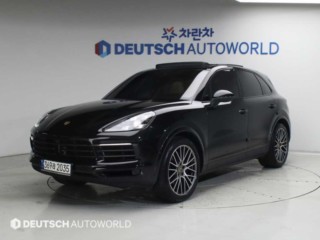 포르쉐 카이엔(PO536) 3.0 플래티넘 에디션  차량