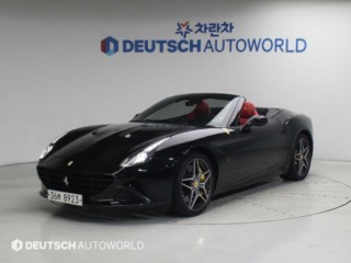 페라리 캘리포니아 T 3.9 V8