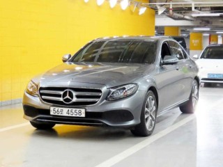 벤츠 E 클래스 E-클래스 W213 E300 4MATIC 아방가르드