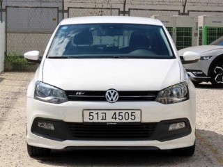 폭스바겐 폴로 1.6 TDI R-LINE
