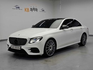 벤츠 E 클래스 E-클래스 W213 E300 4MATIC AMG LINE