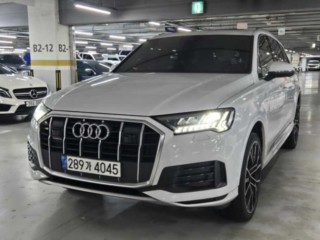 아우디 Q7 Q7 (4M) 45 TDI 콰트로