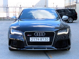 아우디 RS7 4.0 TFSI  콰트로