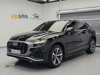 아우디 Q8 50 TDI 콰트로 프리미엄