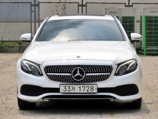 벤츠 E 클래스 E-클래스 W213 E300 4MATIC 아방가르드