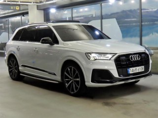 아우디 Q7 Q7 (4M) 55 TFSI 콰트로 프리미엄