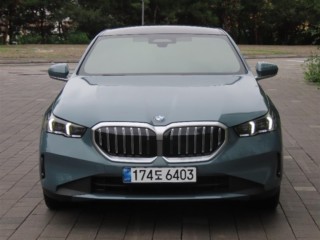 BMW 5시리즈 5시리즈 (G60) 520i 기본형