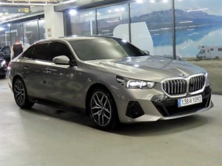 BMW 5시리즈 5시리즈 (G60) 520i 기본형