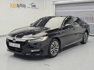 혼다 어코드 어코드(10세대) 2.0 하이브리드 투어링