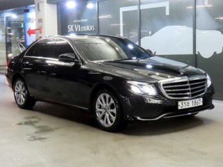 벤츠 E 클래스 E-클래스 W213 E300 4MATIC 익스클루시브