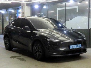 테슬라 모델 Y RWD