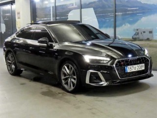아우디 A5 A5 (F5) 45 TFSI 콰트로 프리미엄 스포트백