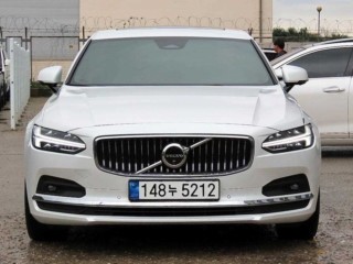 볼보 S90 B6 AWD 얼티메이트 브라이트