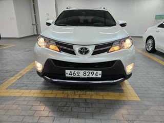 토요타 라브4 2.5 4WD