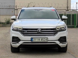 폭스바겐 투아렉 투아렉 3세대 4.0 TDI 프레스티지