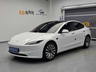 테슬라 모델 3 RWD