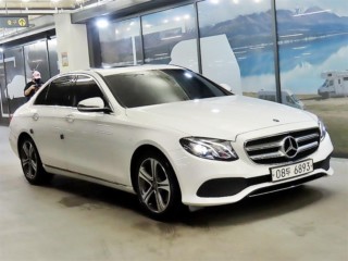 벤츠 E 클래스 E-클래스 W213 E300 아방가르드