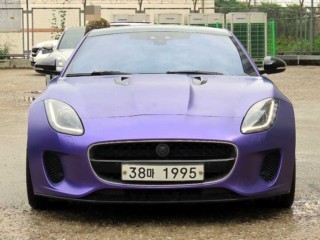 재규어 F-TYPE P300 쿠페