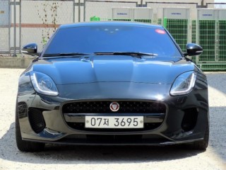 재규어 F-TYPE P300 쿠페