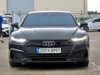 아우디 A7 A7 (4K) 55 TFSI 콰트로 프리미엄