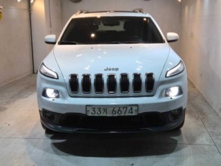 지프 체로키 체로키(KL) 2.4 론지튜드 하이 AWD