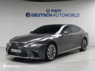 렉서스 LS LS500 3.5 플래티넘 AWD