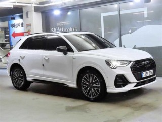 아우디 Q3 Q3 (F3) 40 TFSI 콰트로 프리미엄