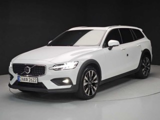 볼보 V60 V60 크로스 컨트리 2세대 2.0 B5 얼티메이트 AWD