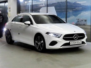 벤츠 A 클래스 A클래스 W177 A220 세단