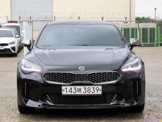 기아 스팅어 디젤 2.2 AWD 플래티넘