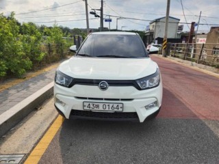 KG모빌리티(쌍용) 티볼리 디젤 4WD 1.6 TX