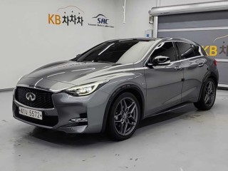 인피니티 Q Q30 2.0 프리미엄