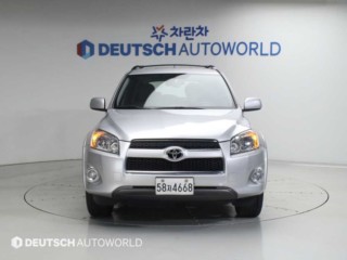 토요타 라브4 2.5 2WD