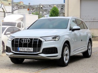 아우디 Q7 Q7 (4M) 45 TDI 콰트로