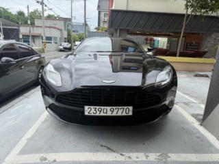 애스턴마틴 DB DB11 5.2 V12 쿠페