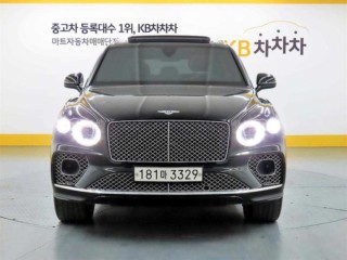 벤틀리 벤테이가 4.0 V8