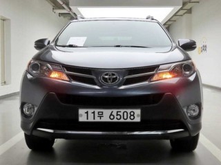 토요타 라브4 2.5 2WD
