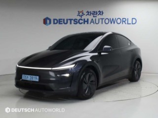 테슬라 모델 Y RWD