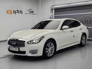 인피니티 Q Q70 3.7스타일