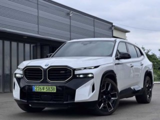 BMW XM XM (G09) 4.4