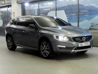 볼보 V60 V60 크로스컨트리 2.0 D4