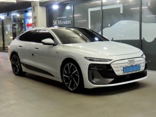 아우디 A6 A6 e-트론 퍼포먼스 S-라인