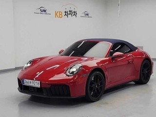 포르쉐 911 911(992) 카레라 4 GTS 카브리올레