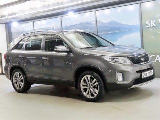 기아 쏘렌토 뉴 쏘렌토 R 2WD 2.0 프레스티지