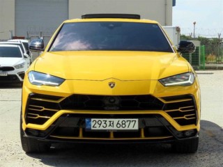람보르기니 우루스 4.0 V8