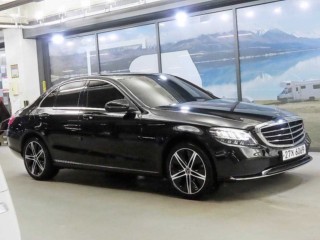 벤츠 C 클래스 C클래스 W205 C220 d 4MATIC 익스클루시브