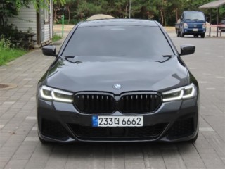 BMW 5시리즈 5시리즈 (G30) 520i M 스포츠