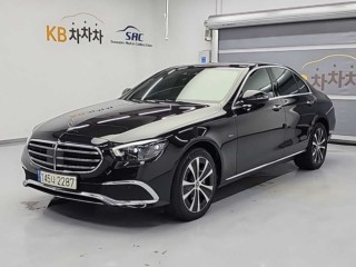 벤츠 E 클래스 E-클래스 W213 E300e 4MATIC 익스클루시브